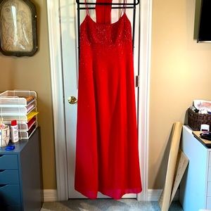 Chelsea Nites Red Gown
